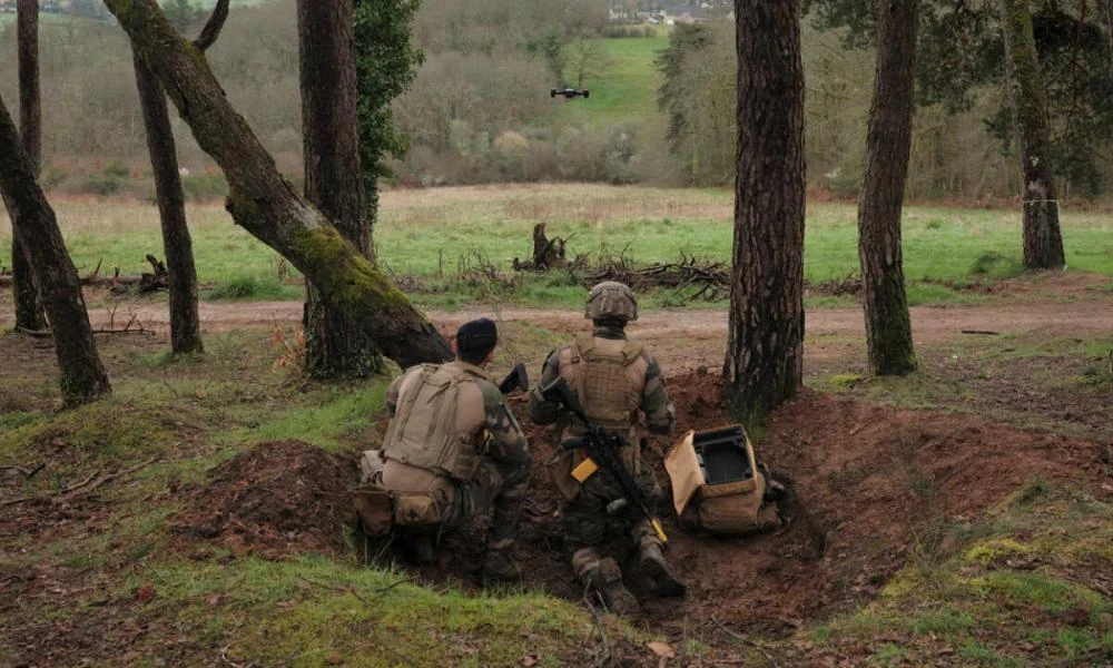 Είναι σοβαρά τα πράγματα-Le Monde : Εδώ και μήνες προετοιμάζεται το επίλεκτο 126ο γαλλικό Σύνταγμα Πεζικού για το ουκρανικό έδαφος